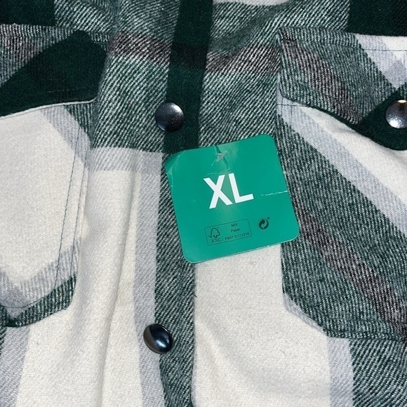 HFX Womens Shirt Jacket
Green White Shacket Pockets
Relaxed Fit Long sleeves - Picture 13 of 13